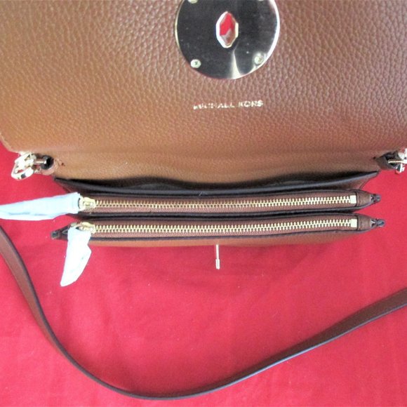 Michael Kors Charm Medium Triple gusset Pebbled Leather Crossbody #3332 - Picture 8 of 12
